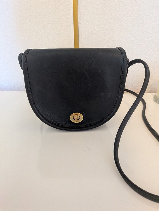 Coach Handbags - Coach Vintage Crescent Bag Croaabody